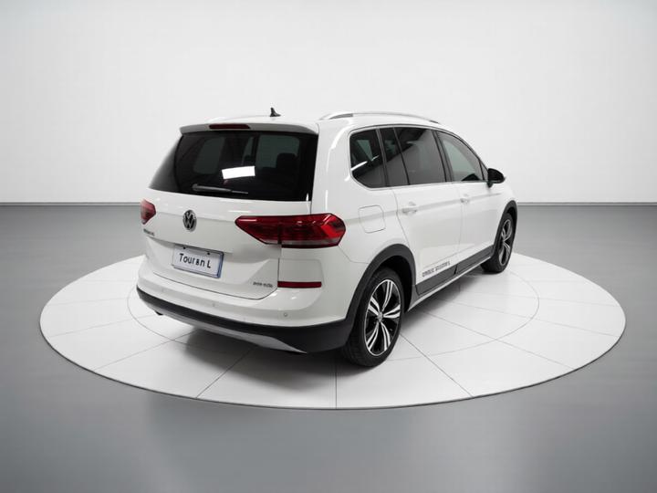 2018 L 280TSI DSG 6-Seater China VI photo 6