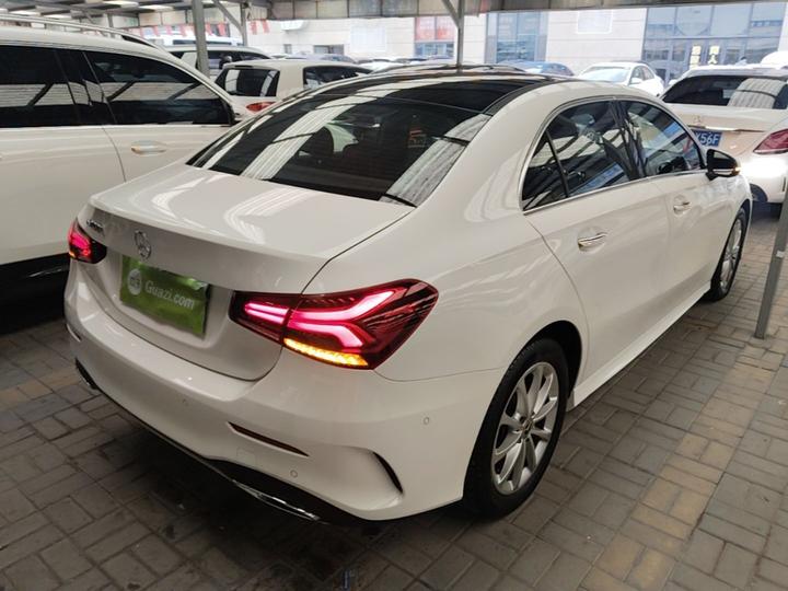 A-Class 2019 A 200 L Sport photo 4
