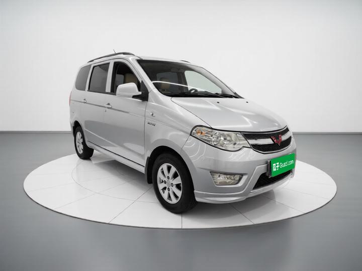 Wuling Hongguang 2014 1.5L S Standard photo 3