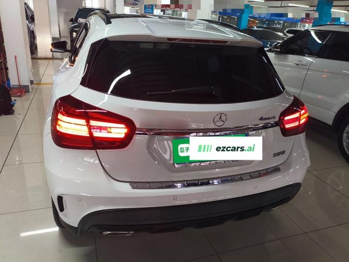 GLA 2018 GLA 220 4MATIC Sport photo 4