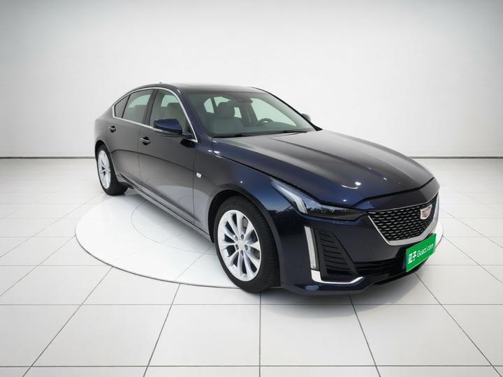 CT5 2022 28T Luxury Standard photo 3