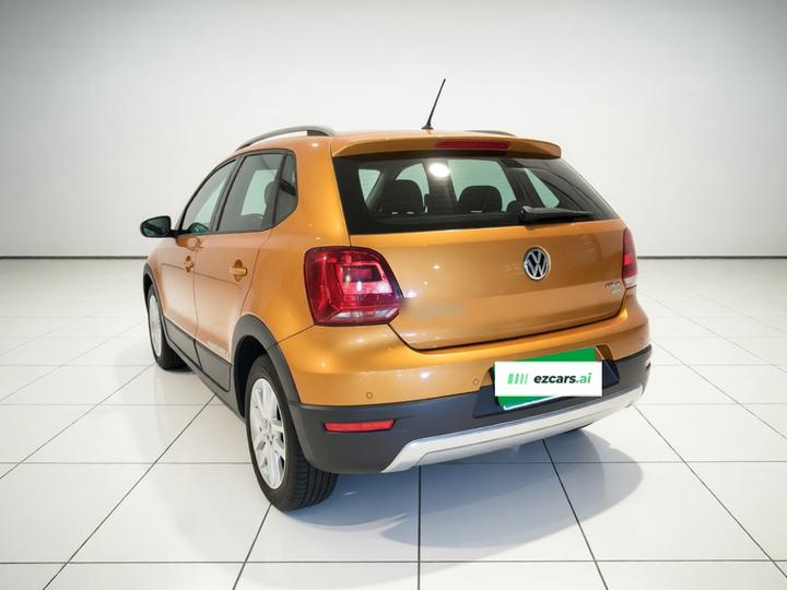 2018 1.5L Cross Polo AT photo 4