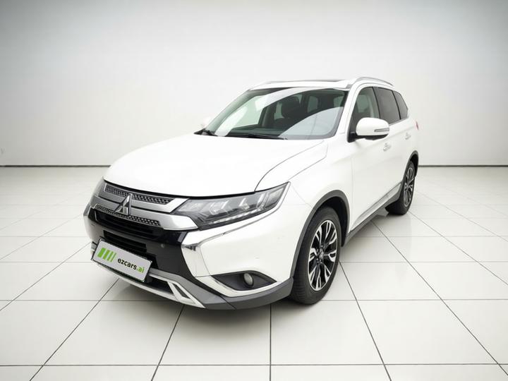 Outlander 2019 2.4L AWD Enjoy 7-Seater China VI