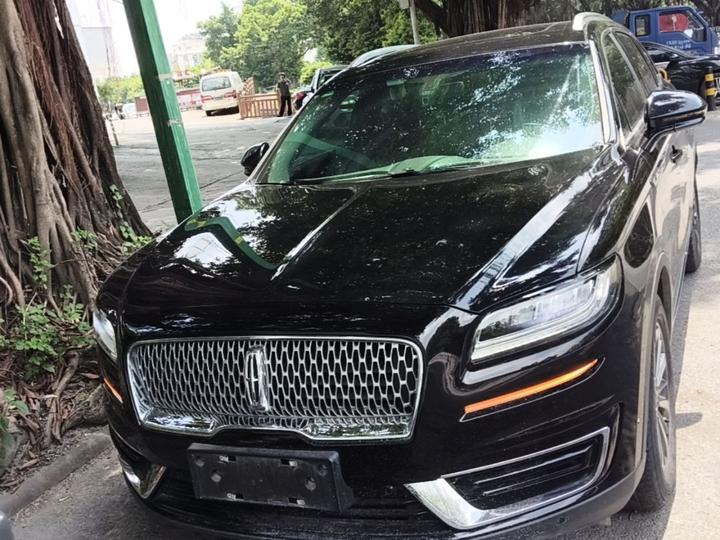 Nautilus Imported 2019 2.0T RWD Exclusive China VI photo 2