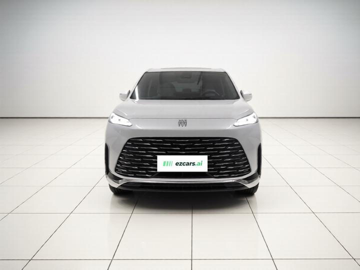 GL8 EV 2025 Exclusive photo 2