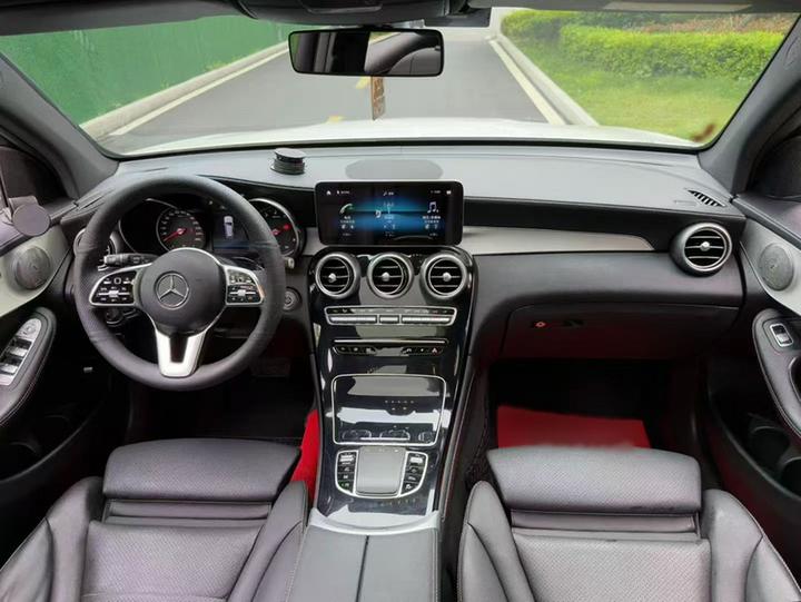 GLC 2020 GLC 260 L 4MATIC Dynamic photo 8