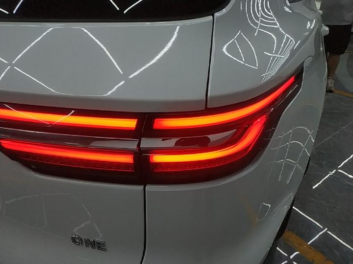 Li Auto ONE 2020 EREV 6-Seater photo 7