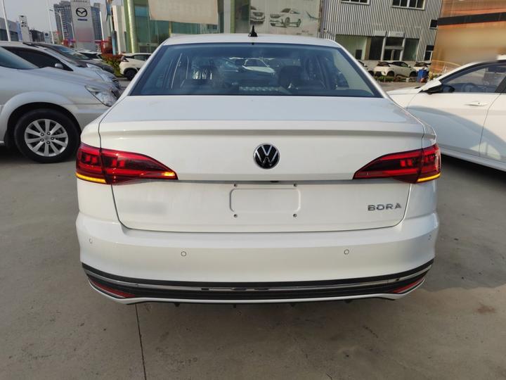 Bora 2026 200TSI DSG photo 3