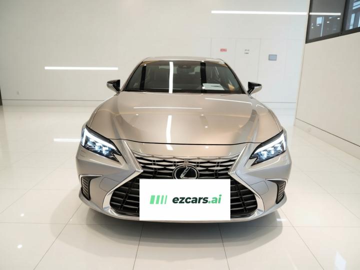 ES 2025 200 Exclusive photo 2