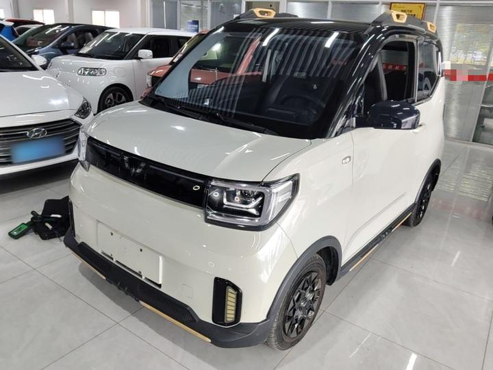 Hongguang MINIEV 2022 GAMEBOY 200km LFP