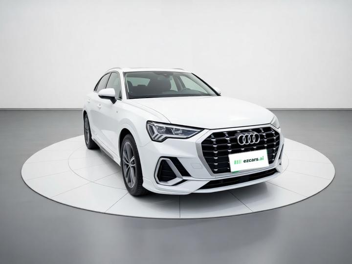 Q3 2020 40 TFSI Fashion Dynamic photo 3