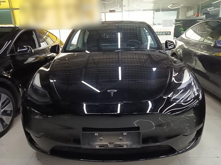 Model Y 2022 RWD photo 2