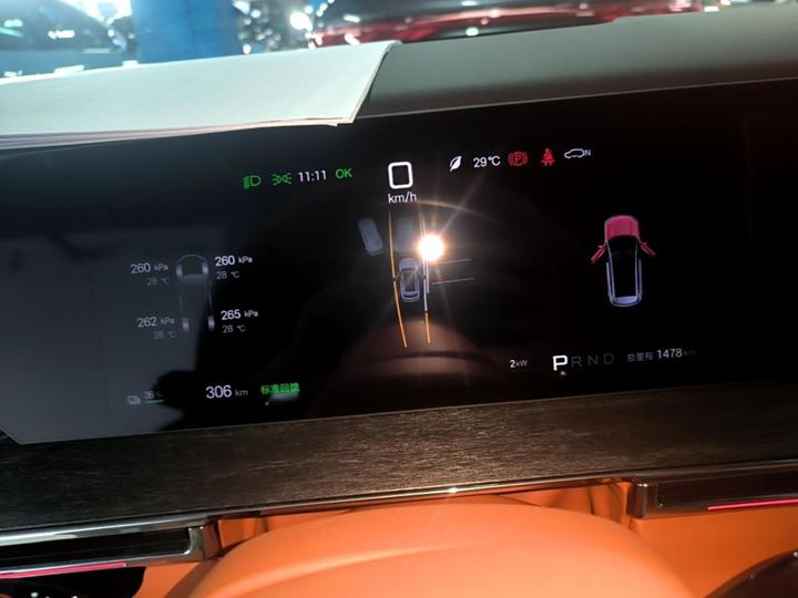 Tang 2026 EV 850KM AWD LiDAR Flagship photo 7