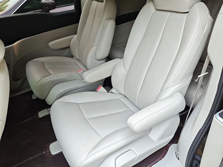 GL8 2021 652T Comfort photo 4