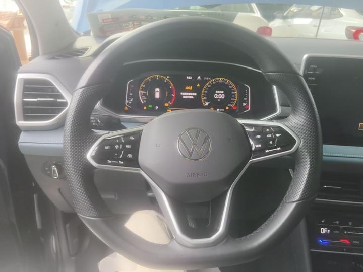 Tharu 2023 330TSI AWD photo 6