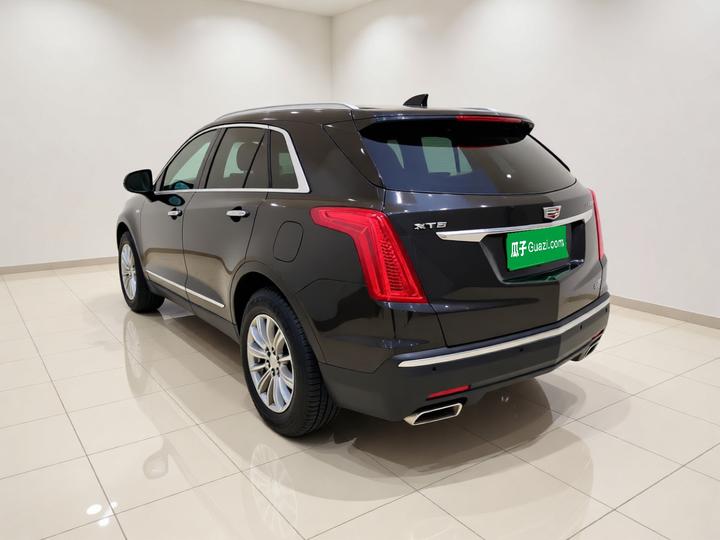 XT5 2018 25T Luxury photo 4