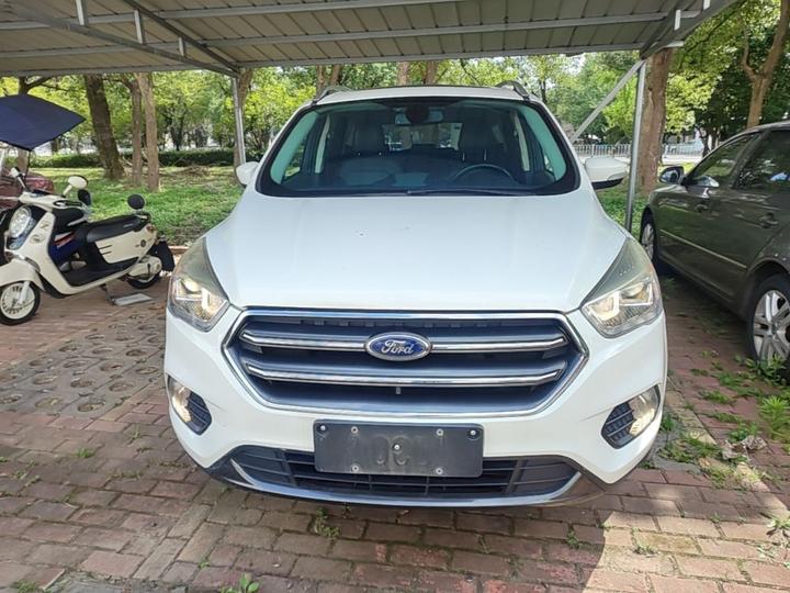 Kuga 2019 EcoBoost 180 RWD China VI photo 2