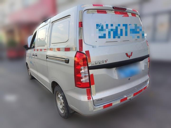 Wuling Hongguang V 2020 1.5L China VI LAR photo 4
