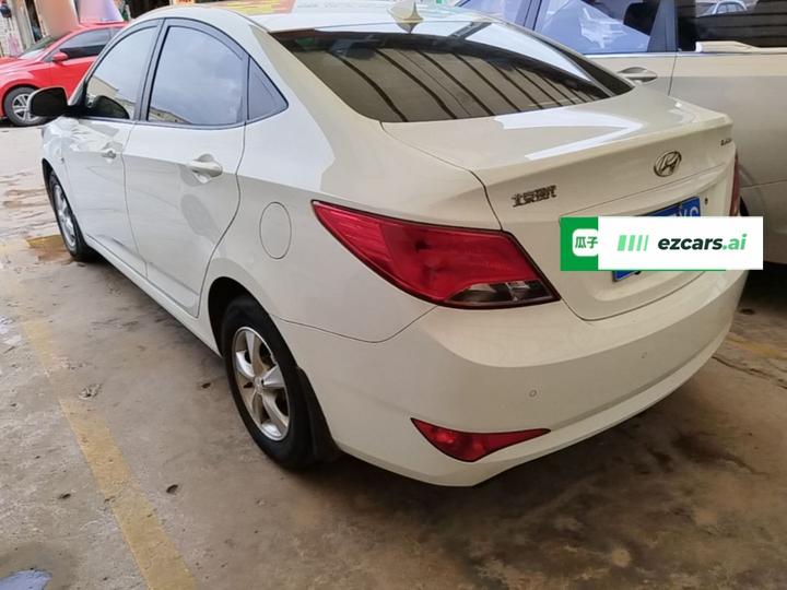 Verna 2016 1.4L AT Smart GLS photo 4