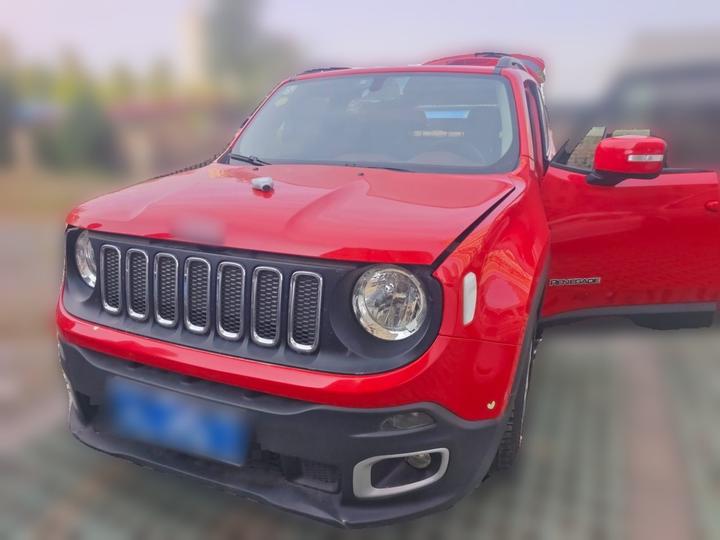 Renegade 2017 180T AT photo 2