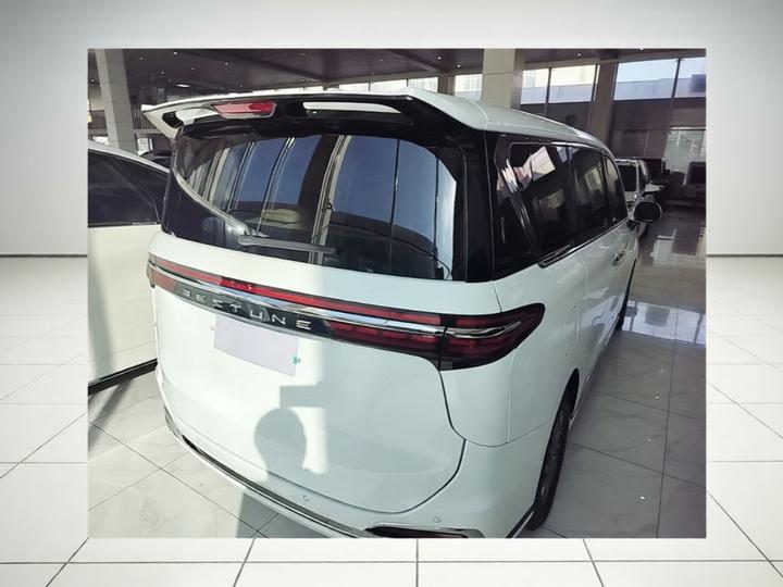 Bestune M9 2023 2.0T Exclusive photo 6