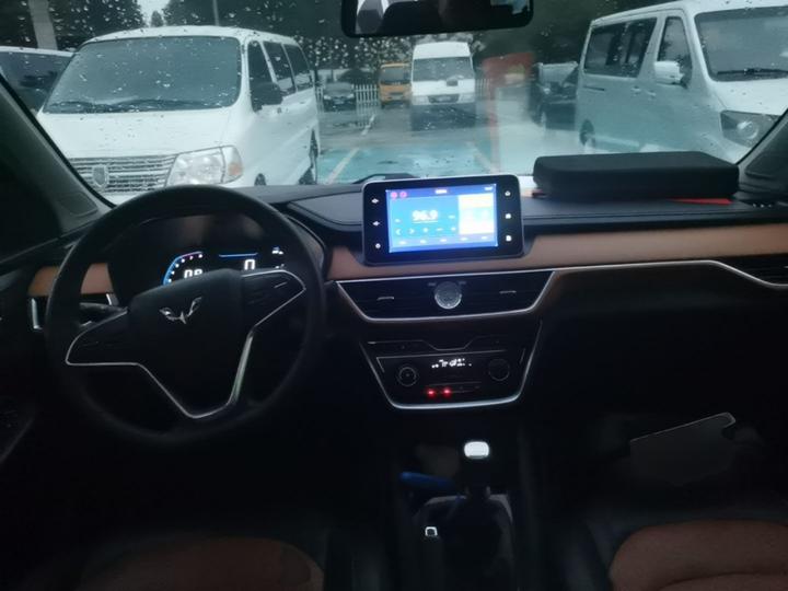 Wuling Hongguang S3 2018 1.5L MT Luxury China V photo 5