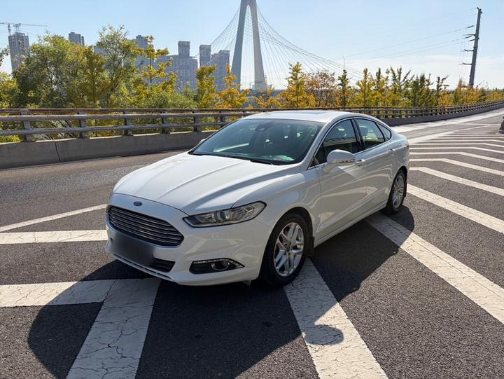 Mondeo 2013 1.5L GTDi180 Fashion