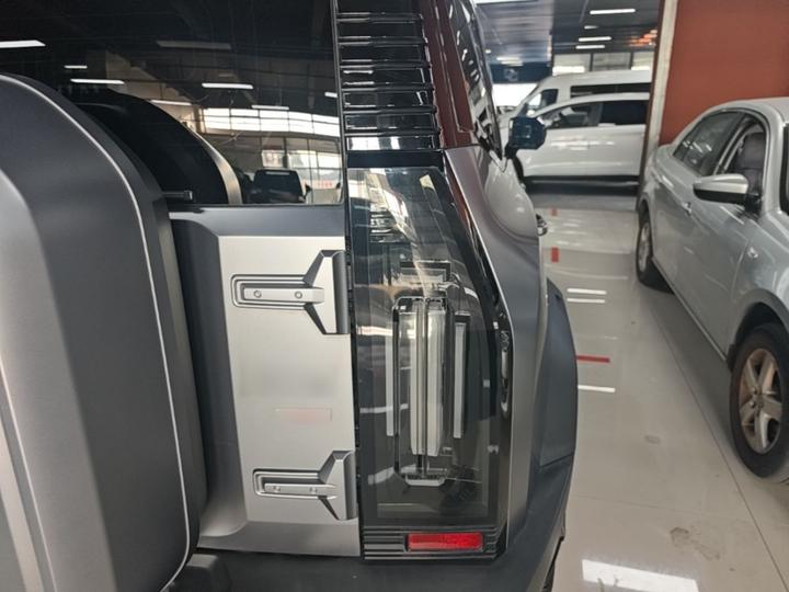Wagon 2023 2.0T AWD PRO+ photo 7