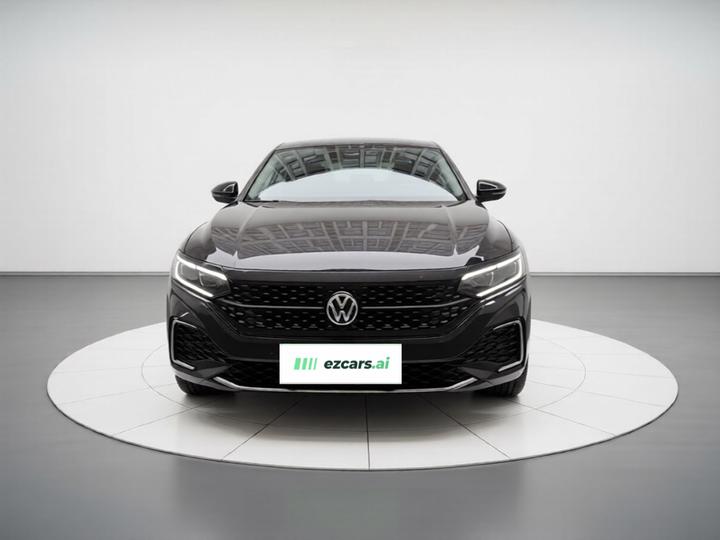 Passat 2024 380TSI Luxury photo 2