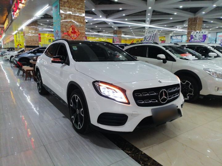 GLA 2018 GLA 220 4MATIC Sport photo 3