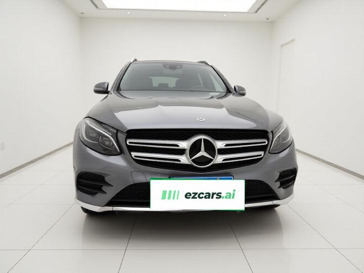 GLC 2019 GLC 260 L 4MATIC Luxury photo 2
