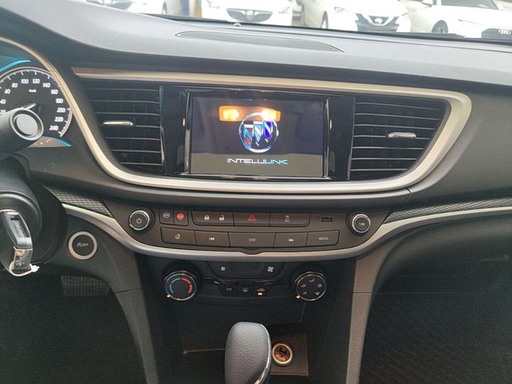Excelle 2021 Facelift Classic 1.5L AT Elite photo 8