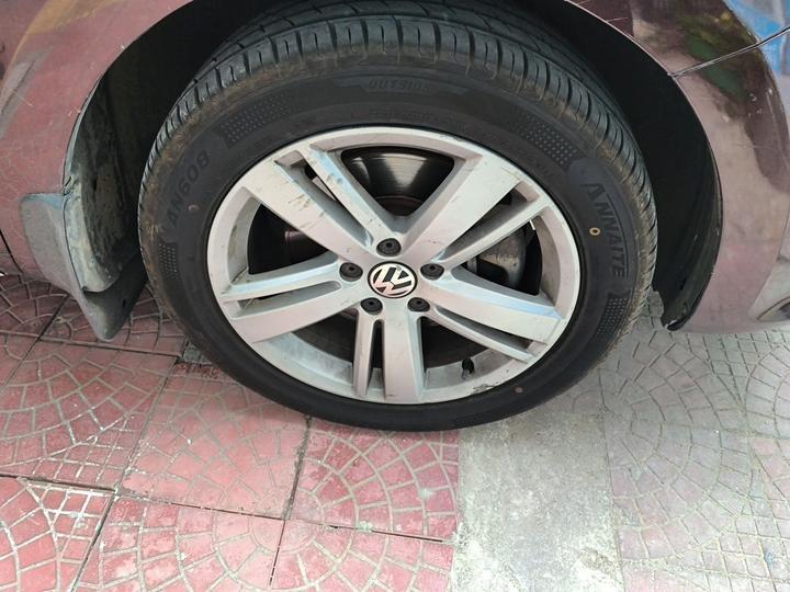 2018 Facelift 380TSI 6-Seater photo 8
