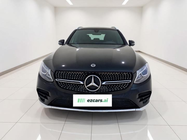 GLC 2017 GLC 200 4MATIC photo 2