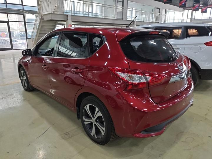 Tiida 2016 1.6L CVT photo 4