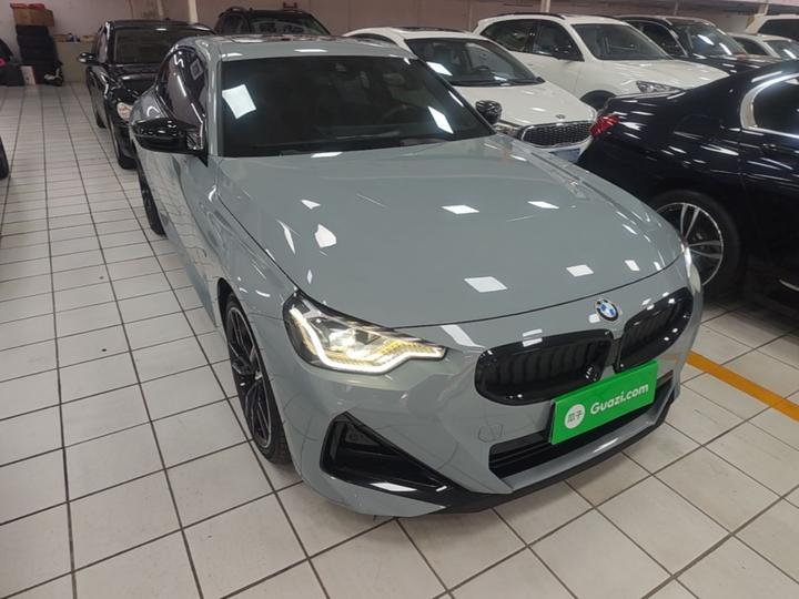 2 Series Imported 2024 M240i photo 3