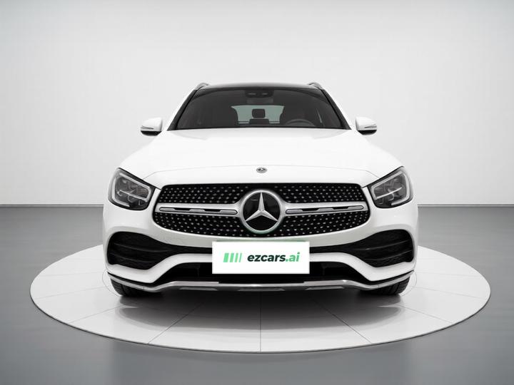 GLC 2022 GLC 300 L 4MATIC Dynamic photo 2