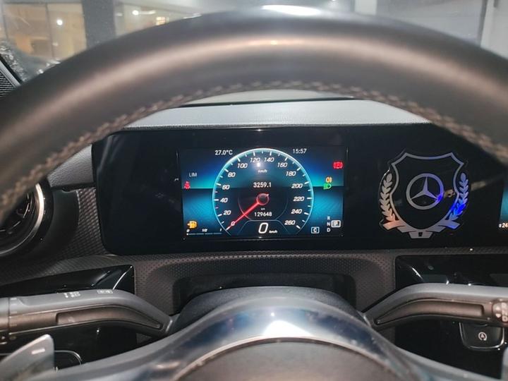 A-Class 2019 A 180 L Sport photo 7