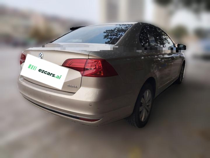 Bora 2017 1.6L MT Comfort photo 6
