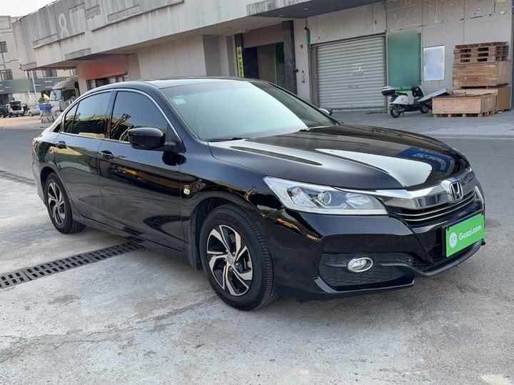 Accord 2016 2.0L Comfort photo 3