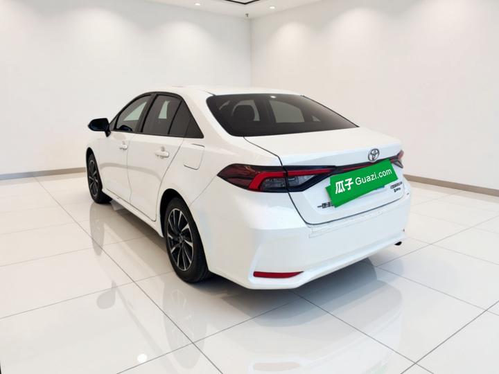 Corolla 2026 1.8L Hybrid Elite photo 4