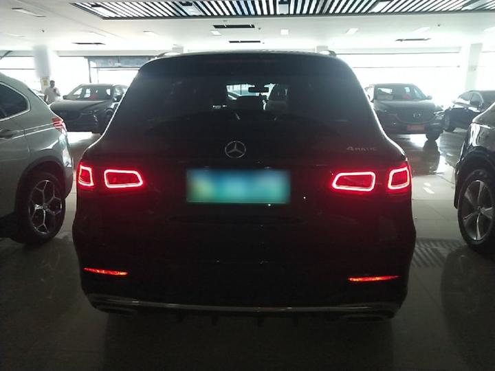 GLC 2020 GLC 260 L 4MATIC Luxury photo 3
