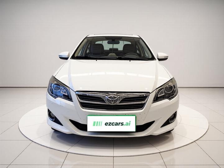 2013 1.6L AT Luxury photo 2