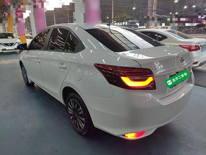 Vios 2021 1.5L CVT photo 4