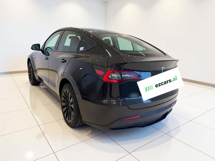 Model Y 2023 RWD photo 4
