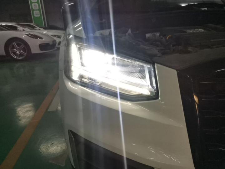 Q2L 2020 35 TFSI Progressive Dynamic photo 8