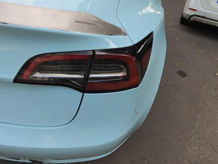 Model 3 2022 RWD photo 7