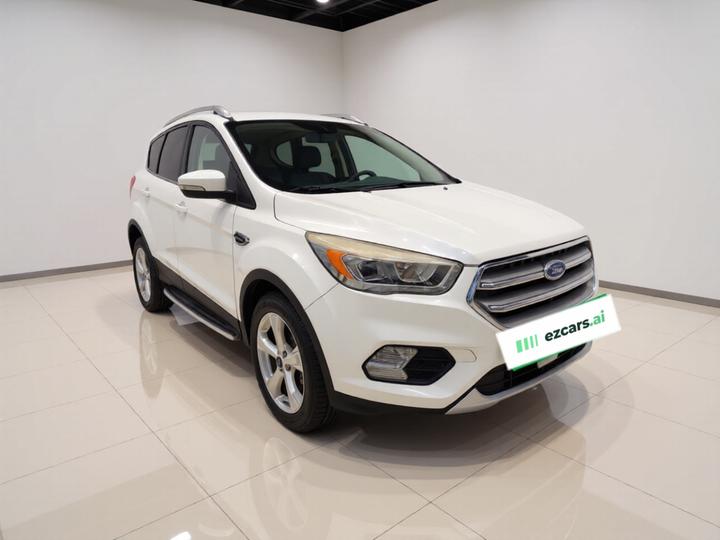 Kuga 2017 EcoBoost 180 RWD photo 3