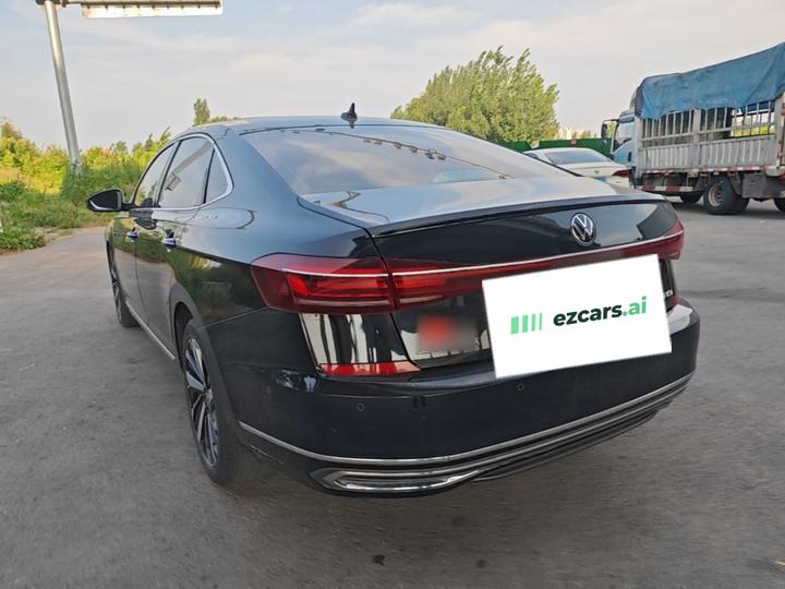 Passat 2022 330TSI Luxury photo 4