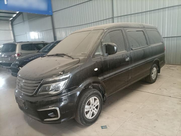 Lingzhi 2017 M5L 1.6L 7-Seater Standard